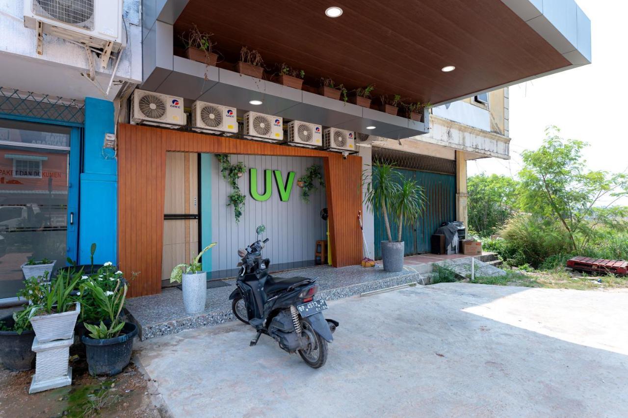 Urbanview Hotel R House Batam By Reddoorz Bagian luar foto